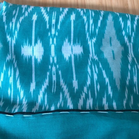 Pistil scarf/shawl - Picture 3 of 3